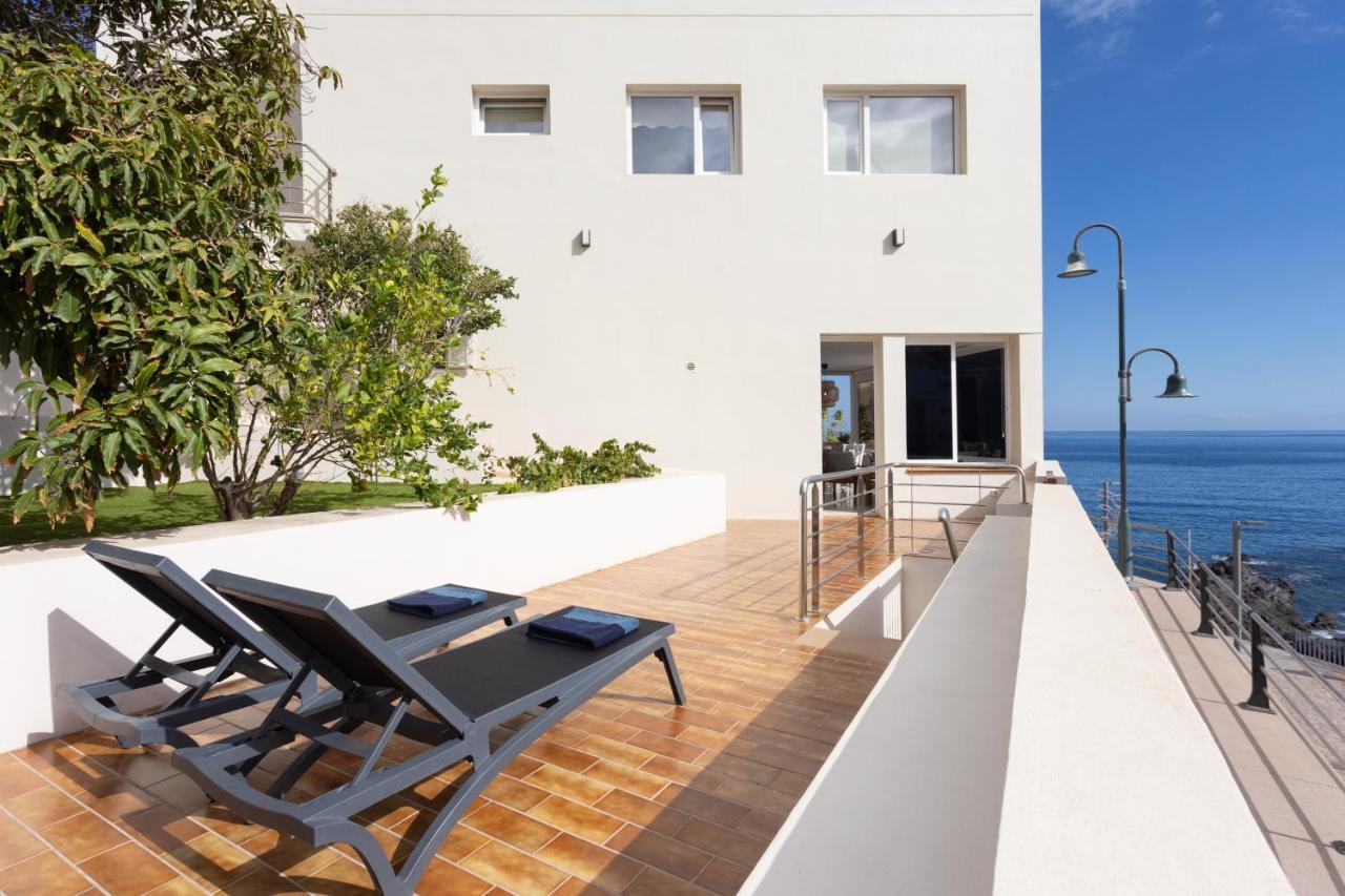 Home2Book Stunning Beachfront House With Sea Views Candelaria Kültér fotó